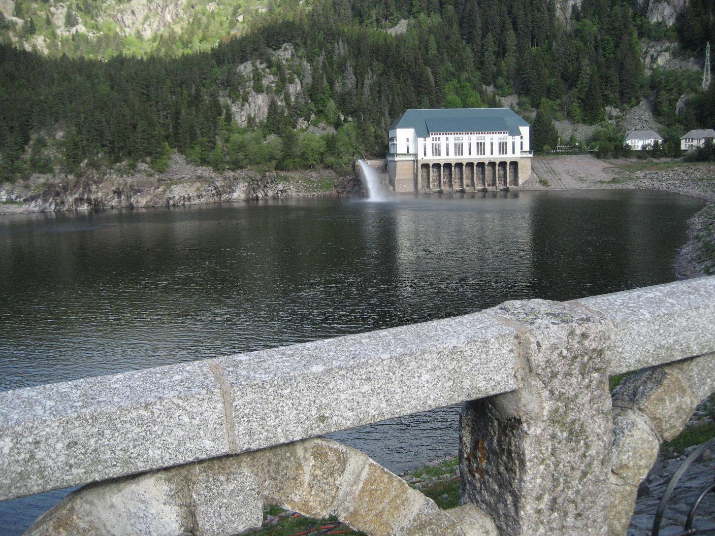 usine hydro-électrique du lac noir